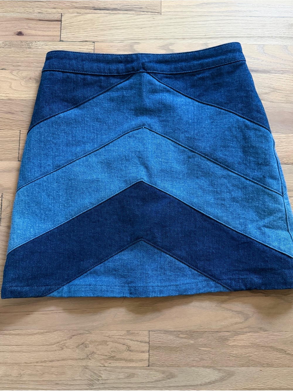 ASOS Blue Two-Tone Chevron Denim Mini Skirt
- Size 6